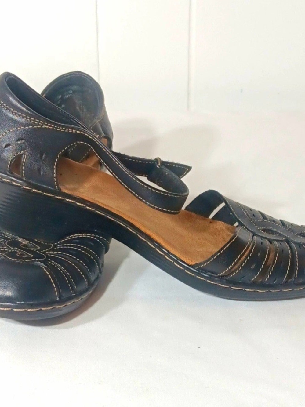 Women’s Black Leather Strappy Low Heel Sandals